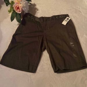 NWT GAP Dress Shorts Size 8 Brown